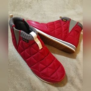 Womens Teva ReEmber boots